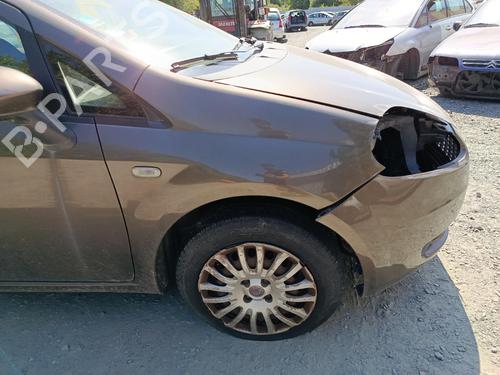 Used Right front fenders Right front fenders 37230400 37230400