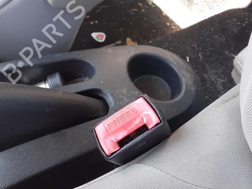Used Seat buckle RENAULT CLIO III (BR0/1, CR0/1) 1.2 16V (BR02, BR0J, BR11, CR02, CR0J, CR11) (75 hp) 27504769