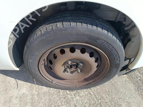 Fusee rechts voor Fusee rechts voor RENAULT CLIO III (BR0/1, CR0/1) 1.5 dCi (75 hp) 37264853 37264853