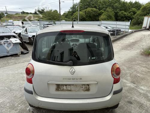 Bagklap CC/Kombi-Coupé RENAULT MODUS / GRAND MODUS (F/JP0_) 1.6 (JP03, JP0B, JP0U, JP0Y, JP1G) (112 hp) 27038543