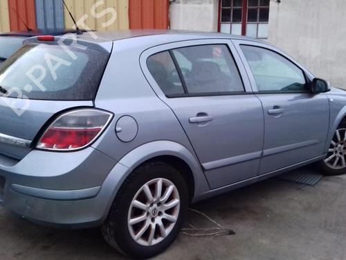 Essieu arrière OPEL ASTRA H (A04) 1.7 CDTI (L48) (100 hp) 27036396