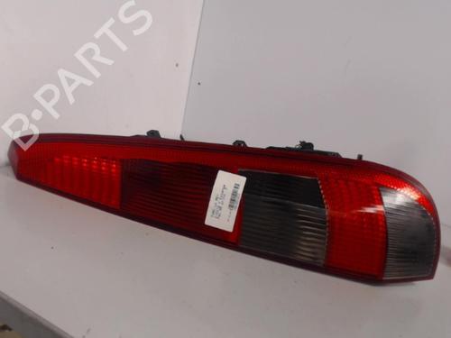 Used Right taillight FORD FIESTA V (JH_, JD_) 1.4 16V (80 hp) 27035005