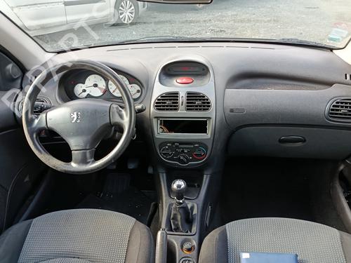 Engate do cinto Engate do cinto PEUGEOT 206 Hatchback (2A/C) 1.4 HDi eco 70 (68 hp) 32713921 32713921