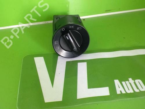 Used Headlight switch VW POLO (9N_, 9A_) 1.4 TDI (75 hp) 27029443