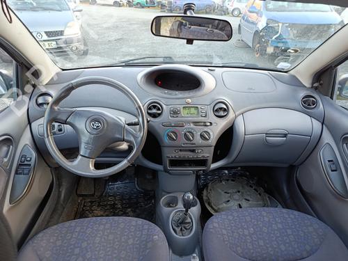 seat-buckle-toyota-yaris-_p1_-1999-2000-2001-2002-2003-2004-2005-40112623 main image