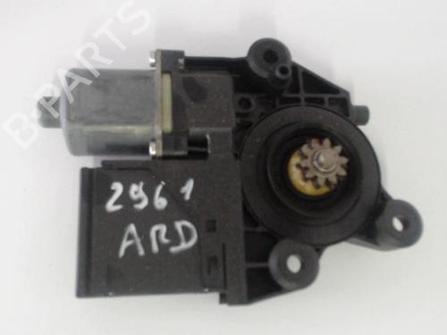 Right rear window motor RENAULT SCÉNIC III (JZ0/1_) 1.5 dCi | BP27028873E22 