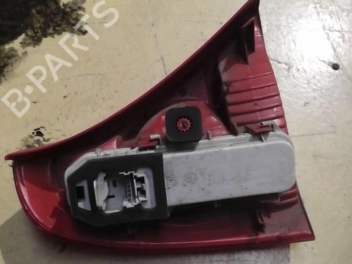 Used Right taillight RENAULT CLIO II (BB_, CB_) 1.5 dCi (B/CB08) (82 hp) 27030012