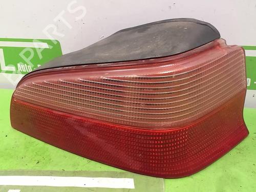 Used Right taillight PEUGEOT 106 II (1A_, 1C_) 1.1 i (60 hp) 27031293