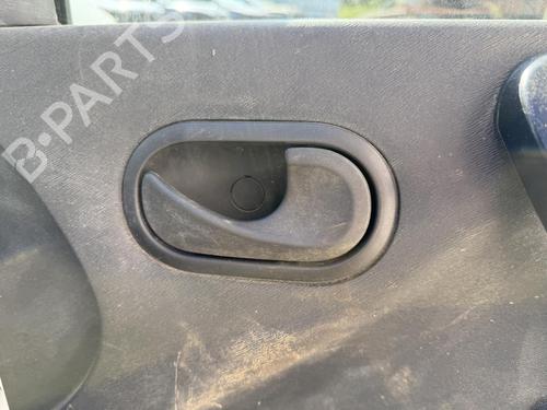Høyre foran invendig håndtak RENAULT KANGOO Express (FW0/1_) 1.5 dCi 90 (FW0G, FW05, FW08, FW11) (90 hp) 27033144