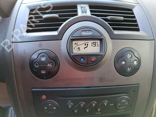 Commande Chauffage RENAULT MEGANE II (BM0/1_, CM0/1_) 1.6 16V (112 hp) 32095657