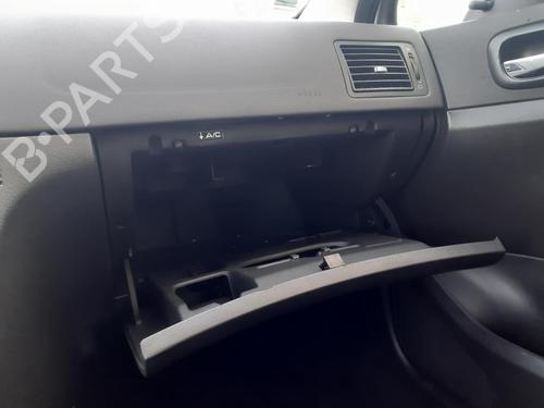 Glove box PEUGEOT 307 (3A/C) 2.0 HDi 110 | BP27537022C95 