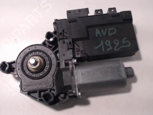 Used Right front window motor PEUGEOT 307 SW (3H) 1.6 HDI 110 (109 hp) 27037248