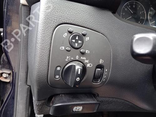 Used Headlight switch MERCEDES-BENZ CLK (C209) CLK 200 Kompressor (209.342) (163 hp) 27028898