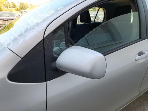 left-mirror-toyota-yaris-_p9_-2005-2006-2007-2008-2009-2010-2011-2012-2013-2014-37230446 main image