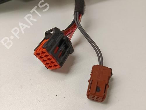 Right mirror PEUGEOT 308 II (LB_, LP_, LW_, LH_, L3_) 1.6 BlueHDi 120 | BP29761367C27 