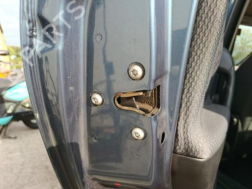 Used Rear left lock Rear left lock FIAT STILO (192_) 1.9 JTD (192_XF1A) (80 hp) 40113130 40113130
