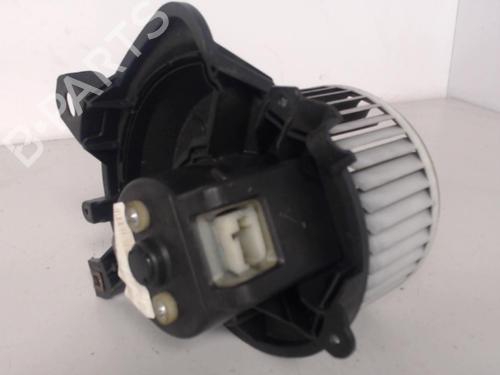 Used Heater blower motor Heater blower motor FIAT GRANDE PUNTO (199_) 1.3 D Multijet (75 hp) 27031629 27031629