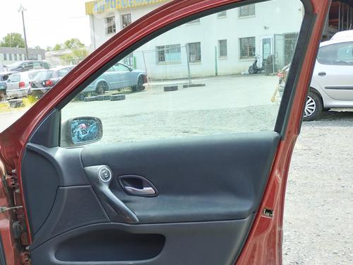 Serrure avant droite RENAULT LAGUNA II (BG0/1_) 1.9 dCi (BG1A, BG1V) (130 hp) 27035486