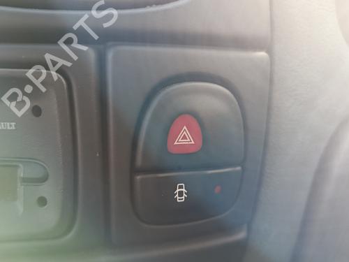Used Warning switch Warning switch RENAULT MEGANE I (BA0/1_) 1.4 e (BA0E, BA0V) (75 hp) 32713881 32713881