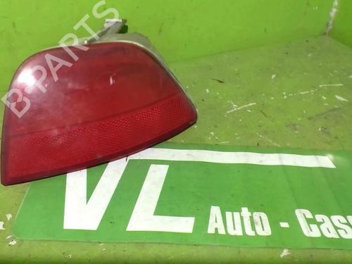 Venstre baglygte bagklap FORD FOCUS I (DAW, DBW) 1.8 Turbo DI / TDDi (90 hp) 27029400