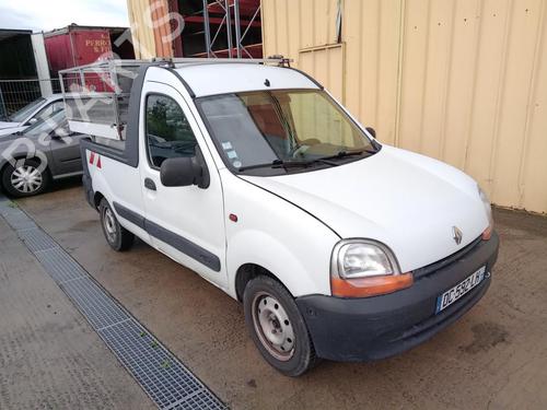 Used Right headlight RENAULT KANGOO Express (FC0/1_) 1.5 dCi (FC07, FC1R) (65 hp) 27027701