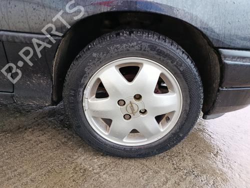 Used Right front brake caliper Right front brake caliper 32777474 32777474