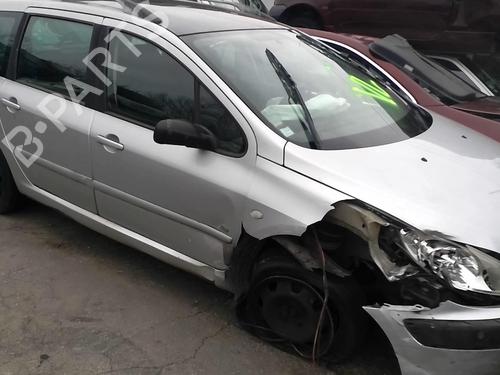 Left mirror PEUGEOT 307 Break (3E) 2.0 HDI 110 | BP27034585C26 