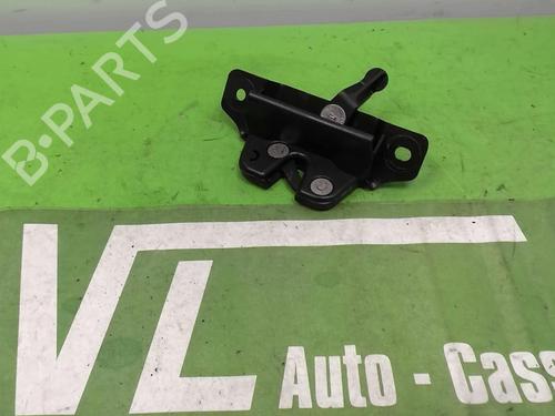 Used Tailgate lock PEUGEOT 106 II (1A_, 1C_) 1.1 i (60 hp) 27031292
