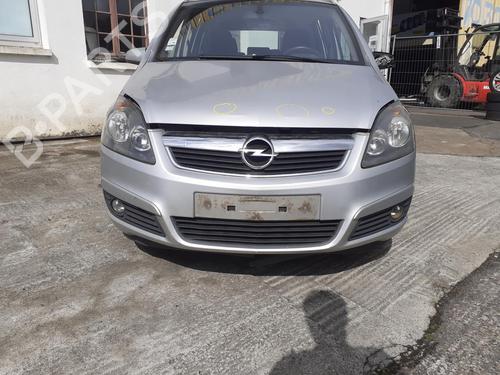 Used Front bumper OPEL ZAFIRA / ZAFIRA FAMILY B (A05) 1.9 CDTI (M75) (150 hp) 27032663
