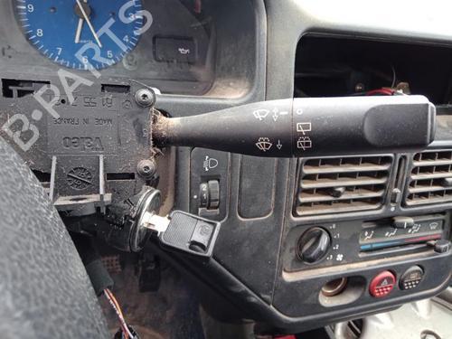 Used Steering column stalk Steering column stalk PEUGEOT 106 II (1A_, 1C_) 1.0 i (50 hp) 27033995 27033995