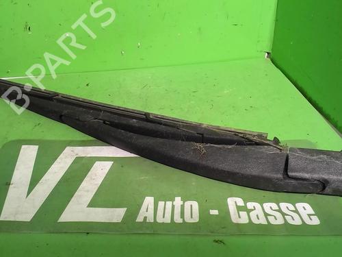 Used Rear windshield wiper arm RENAULT MEGANE III Grandtour (KZ0/1) 1.5 dCi (KZ09, KZ0D, KZ1G, KZ29, KZ14, KZ1W, KZ10, KZ1F,... (110 hp) 27031660