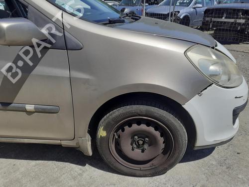 Used Right front fenders RENAULT CLIO III (BR0/1, CR0/1) 1.2 16V (BR02, BR0J, BR11, CR02, CR0J, CR11) (75 hp) 27503502