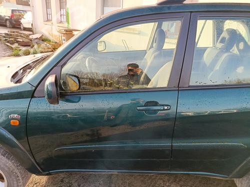 Used Left front door Left front door TOYOTA RAV 4 II (_A2_) 2.0 D 4WD (CLA20_, CLA21_, CLA20R, CLA21R) (116 hp) 32772914 32772914