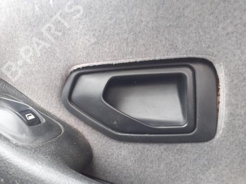 Used Front right interior door handle PEUGEOT 306 Hatchback (7A, 7C, N3, N5) 2.0 HDI 90 (90 hp) 27566062
