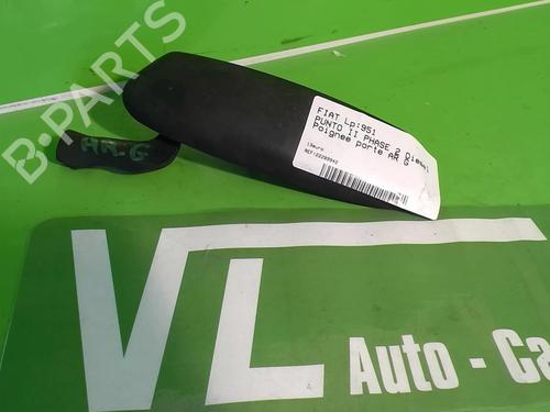 Used Rear left exterior door handle FIAT PUNTO (188_) 1.3 JTD 16V (70 hp) 27032159