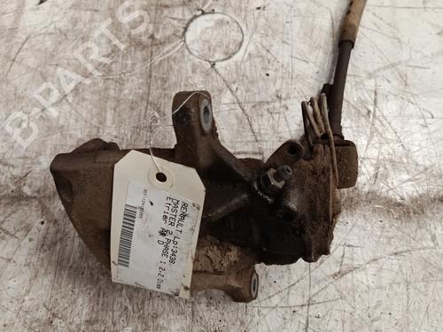 Used Right rear brake caliper Right rear brake caliper RENAULT MASTER II Van (FD) 2.2 dCI 90 (FD0G, FD0N, FD2G, FD2N, FD3G, FD3N) (90 hp) 34057431 34057431