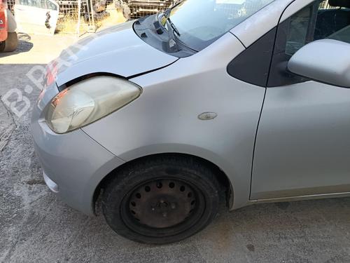 left-front-fenders-toyota-yaris-_p9_-2005-2006-2007-2008-2009-2010-2011-2012-2013-2014-37230438 main image