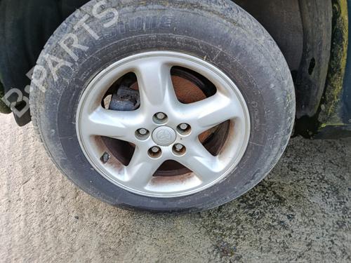 Used Left front brake caliper TOYOTA RAV 4 II (_A2_) 2.0 D 4WD (CLA20_, CLA21_, CLA20R, CLA21R) (116 hp) 32772939