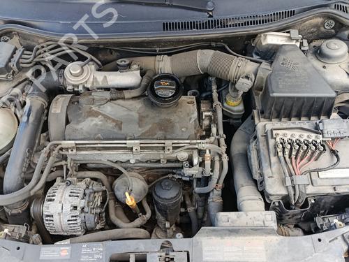 Used Windscreen washer tank Windscreen washer tank SEAT IBIZA III (6L1) 1.9 TDI (100 hp) 32784164 32784164