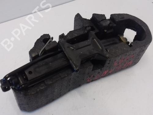 Used Jack Kit RENAULT MEGANE II (BM0/1_, CM0/1_) 1.5 dCi (BM1E, CM1E) (106 hp) 27027481