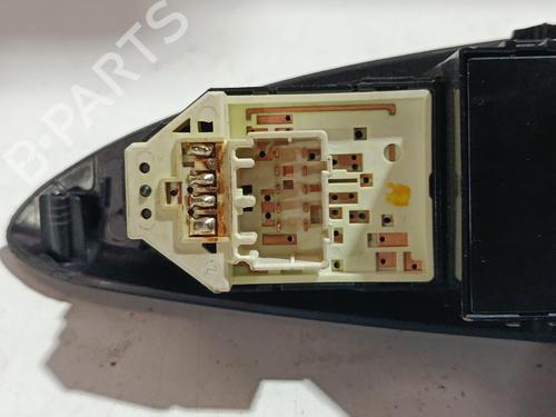 Left front window switch HYUNDAI ix20 (JC) 1.6 CRDI | BP40049324I27 - Image 2