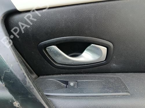 Used Front right interior door handle Front right interior door handle 37284315 37284315