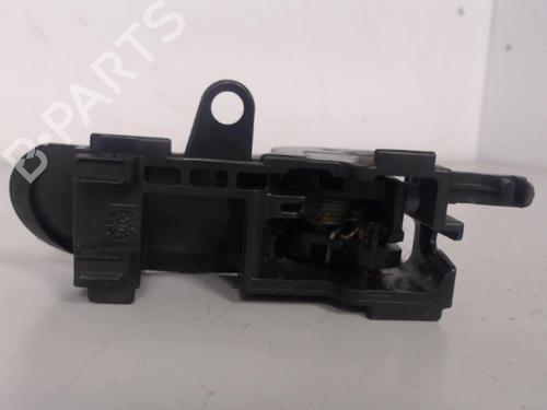 Used Front left interior door handle TOYOTA YARIS (_P1_) 1.3 (SCP12_, SCP13_, SCP12R, SCP13R) (87 hp) 27037617