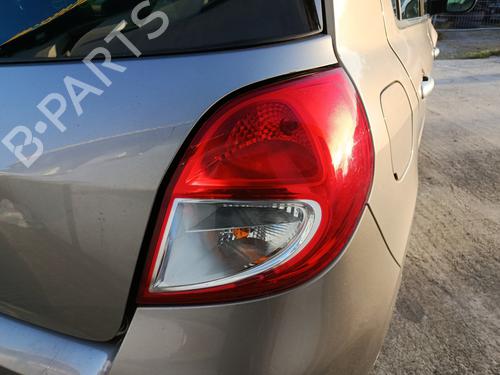 Used Right taillight RENAULT CLIO III (BR0/1, CR0/1) 1.5 dCi (C/BR0G, C/BR1G) (68 hp) 30848967