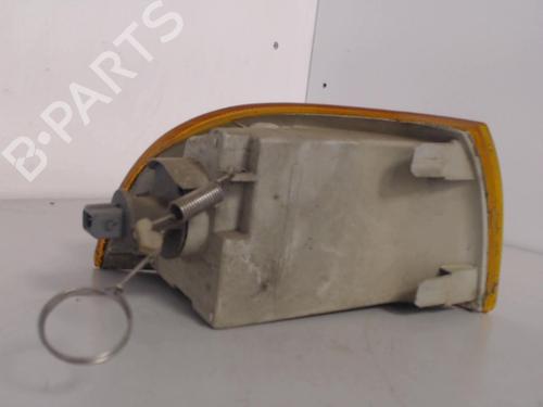Used Left front indicator FIAT PUNTO (176_) 1.7 TD (176AT) (63 hp) 27031867