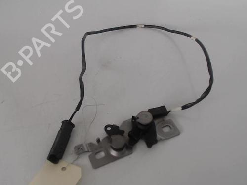 Hood lock PEUGEOT 308 II (LB_, LP_, LW_, LH_, L3_) 2.0 GT BlueHDi 180 | BP27027764C133