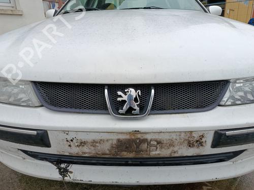 Used Grille Grille 32772879 32772879