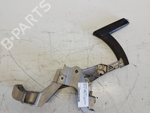 Hand brake PEUGEOT 308 II (LB_, LP_, LW_, LH_, L3_) 1.6 BlueHDi 120 | BP29761391I18