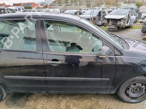 Dør rude højre foran VW POLO IV (9N_, 9A_) 1.4 TDI (70 hp) 32095739