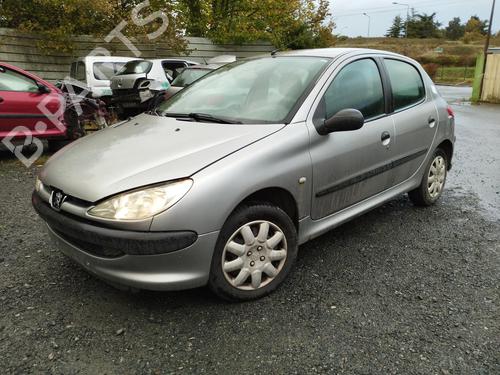 Used Steering rack PEUGEOT 206 Hatchback (2A/C) 1.4 i (75 hp) 30132715